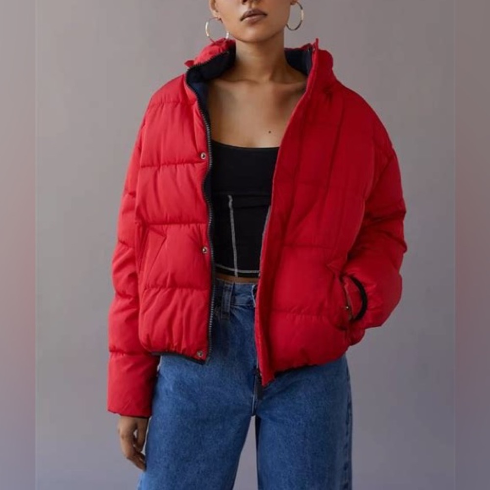 Urban Outfitterd 90s Sport Puffer Jacket - size XS